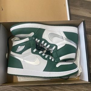Retro 1 gorge green